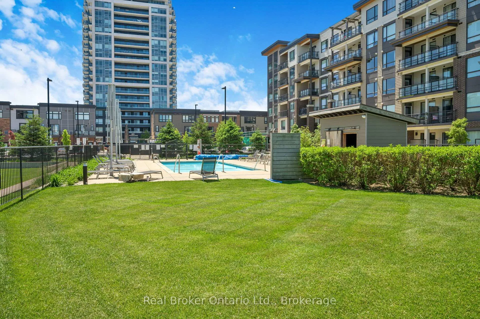 Photo 34 of Unit 310, 10 Esplanade Lane, Grimsby, Grimsby Beach — HOMEH