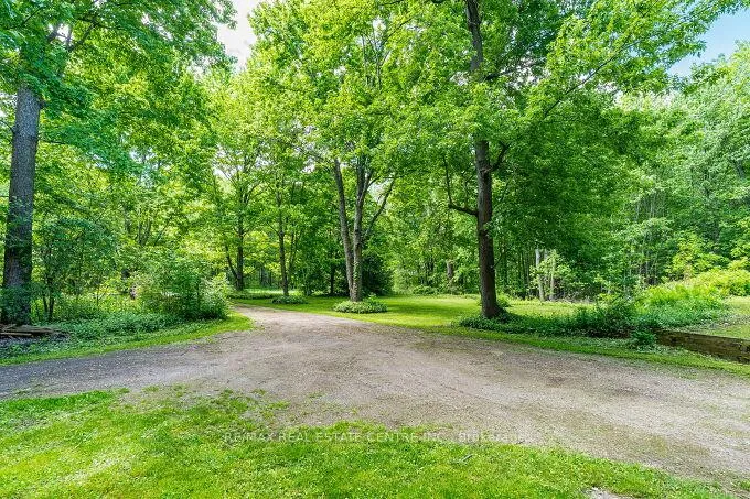 Photo 42 of 563 6th Con Rd West, Hamilton, Rural Flamborough — HOMEH