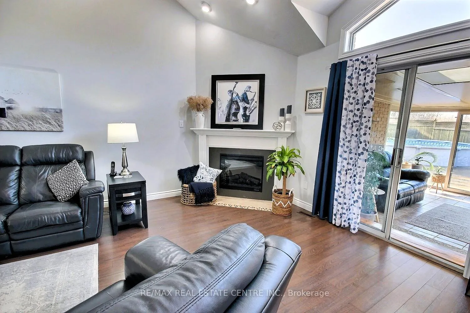 Photo 9 of 16 Sullivan Court, Cambridge — HOMEH