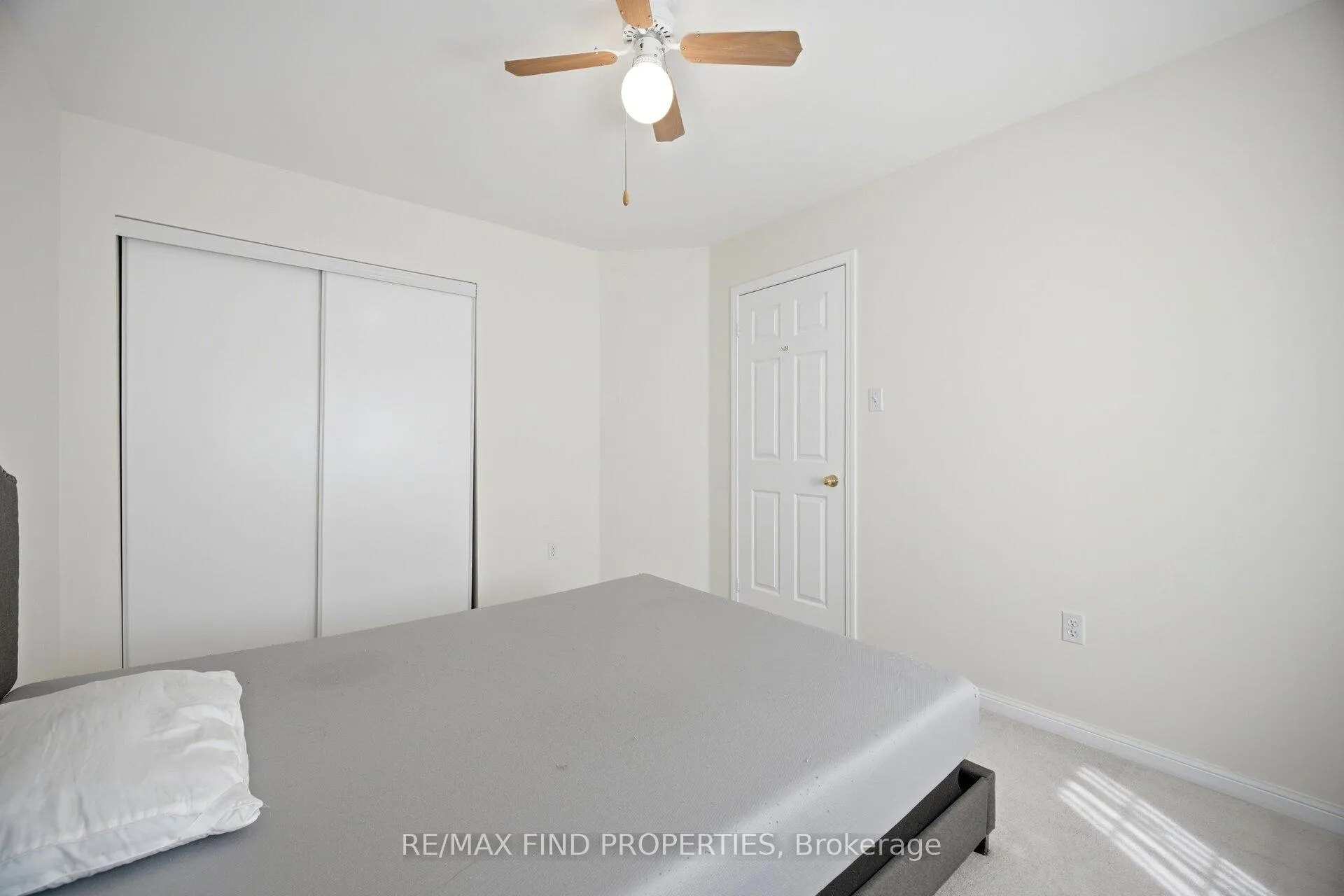 Photo 32 of 75 Harris Boulevard, Milton, Dempsey — HOMEH
