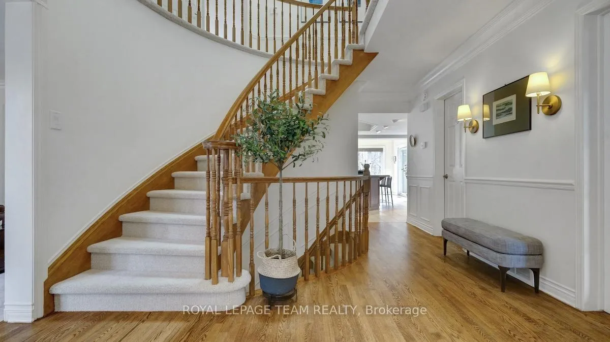 Photo 5 of 5633 Watterson Street, Ottawa, Manotick Village & Manotick Estates — HOMEH
