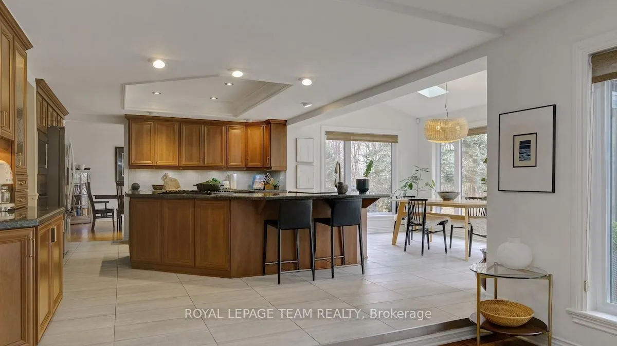 Photo 13 of 5633 Watterson Street, Ottawa, Manotick Village & Manotick Estates — HOMEH