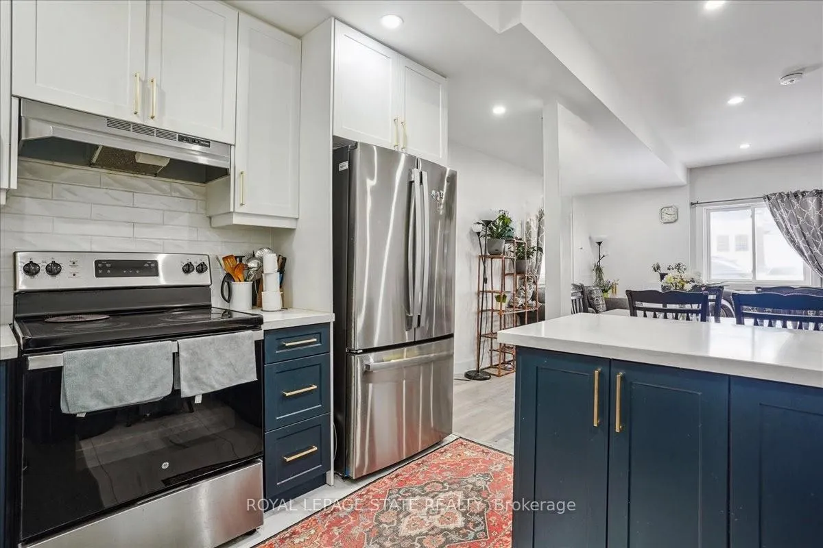 Photo 6 of 251R King Street E, Hamilton, Stoney Creek — HOMEH