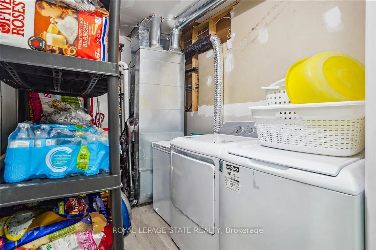 Photo 11 of 251R King Street E, Hamilton, Stoney Creek — HOMEH