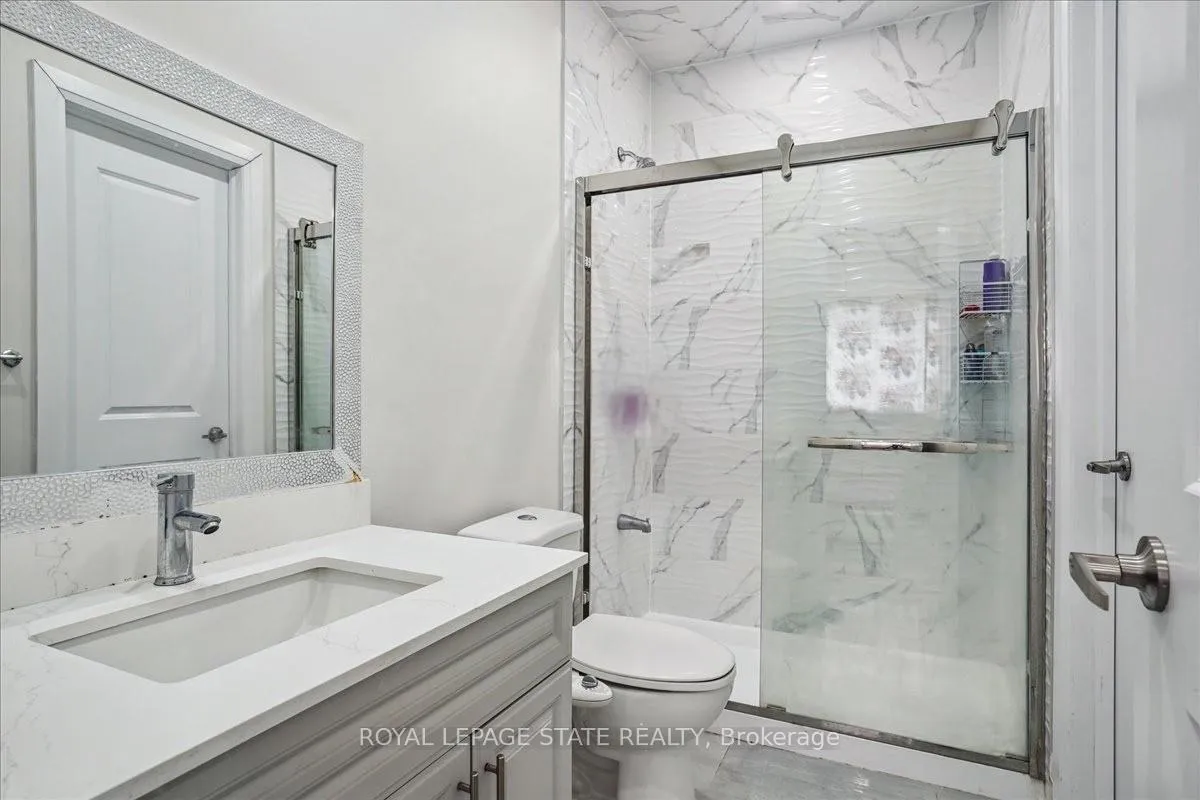 Photo 12 of 251R King Street E, Hamilton, Stoney Creek — HOMEH