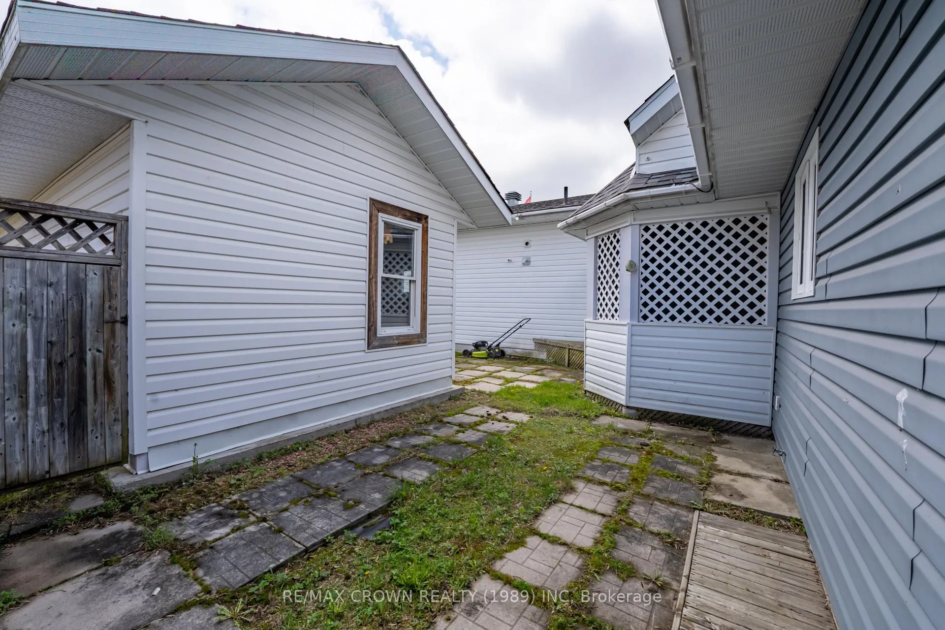 Photo 32 of 274 Belanger Street, West Nipissing, Sturgeon Falls — HOMEH