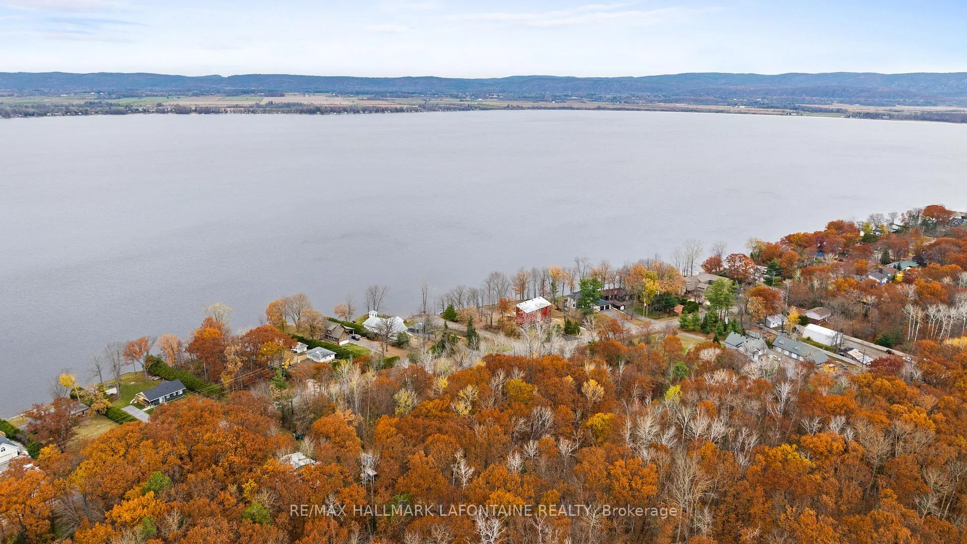 Photo 8 of 881 Bayview Drive, Ottawa, Constance Bay — HOMEH