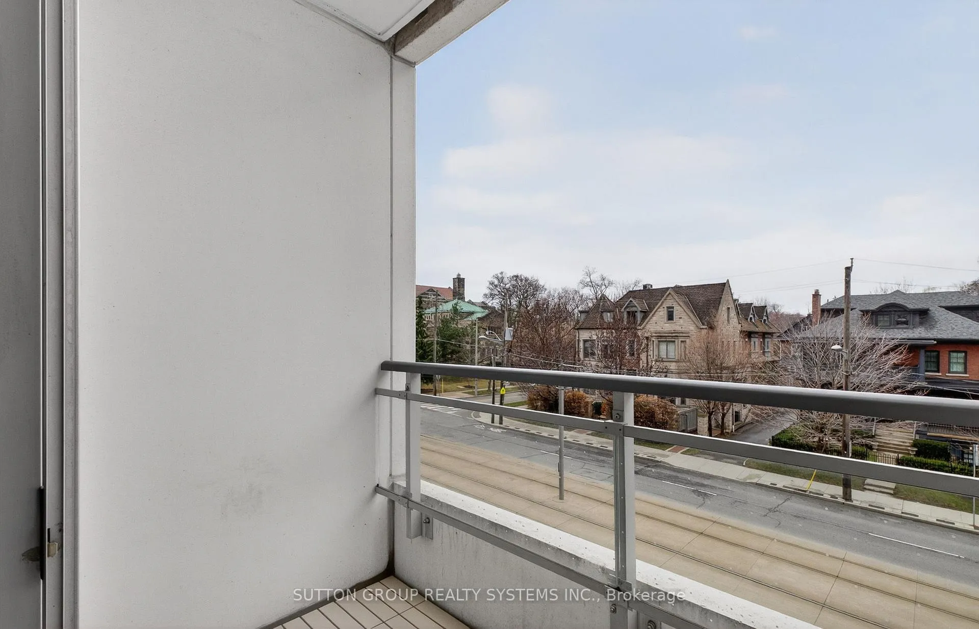 Photo 19 of Unit 212, 223 St Clair Avenue W, Toronto, Casa Loma — HOMEH