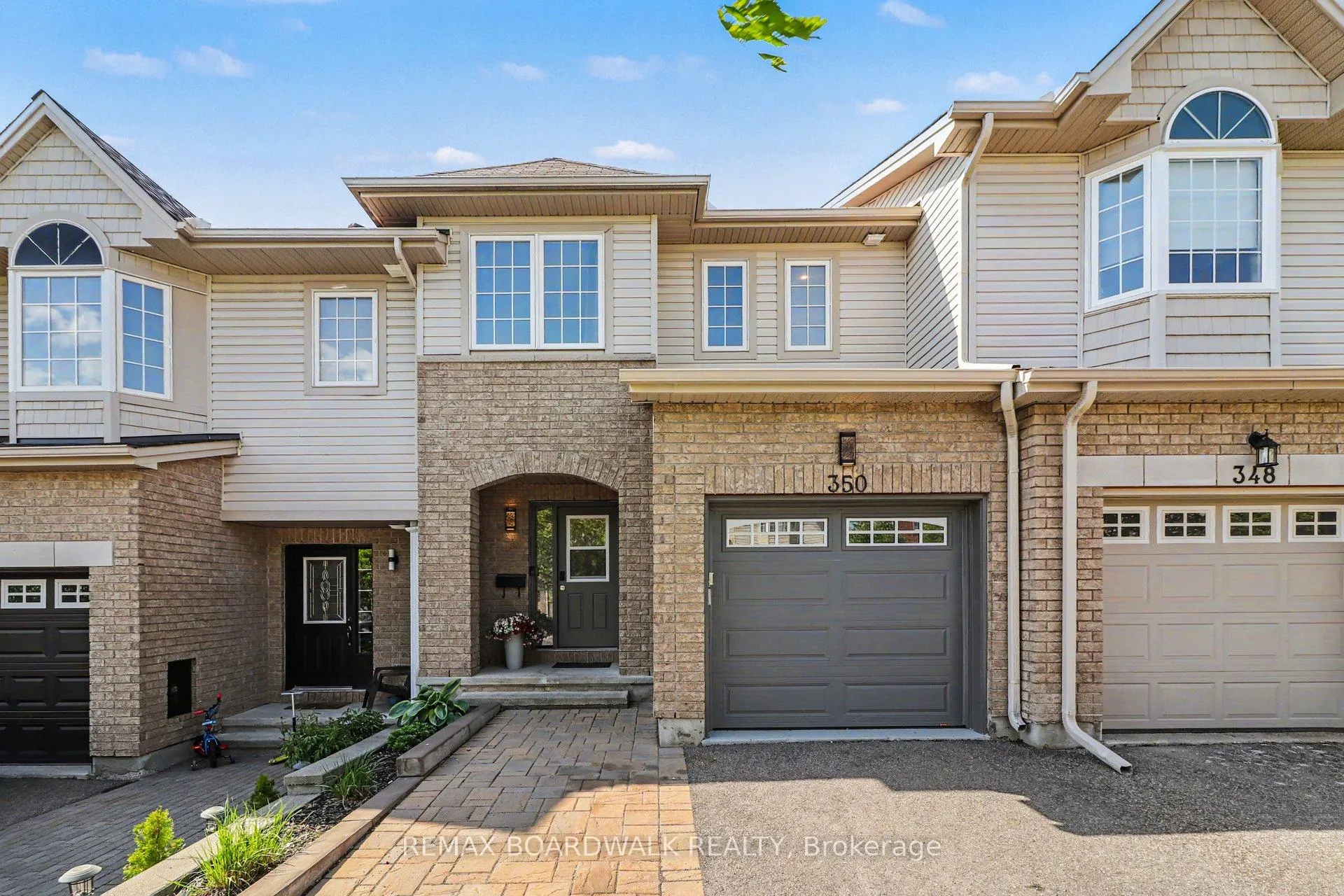 Photo 1 of 350 Rolling Meadow Crescent, Ottawa, Mer Bleue/Bradley Estates/Anderson Park — HOMEH