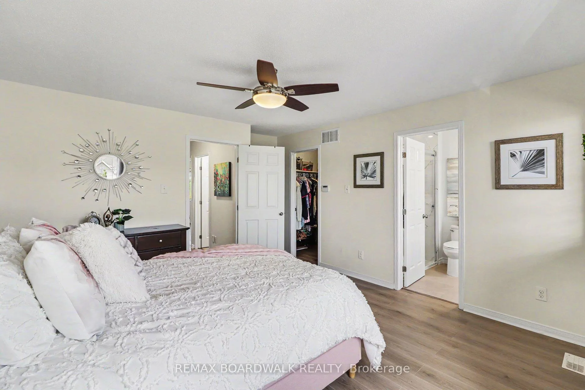 Photo 17 of 350 Rolling Meadow Crescent, Ottawa, Mer Bleue/Bradley Estates/Anderson Park — HOMEH