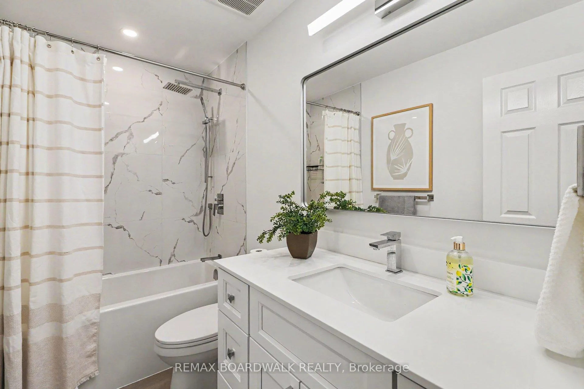 Photo 22 of 350 Rolling Meadow Crescent, Ottawa, Mer Bleue/Bradley Estates/Anderson Park — HOMEH