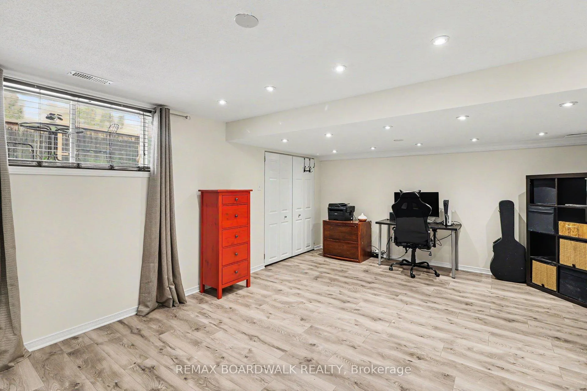 Photo 24 of 350 Rolling Meadow Crescent, Ottawa, Mer Bleue/Bradley Estates/Anderson Park — HOMEH