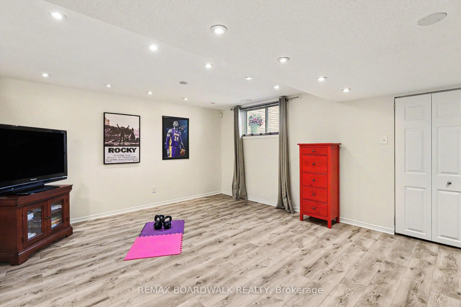 Photo 26 of 350 Rolling Meadow Crescent, Ottawa, Mer Bleue/Bradley Estates/Anderson Park — HOMEH