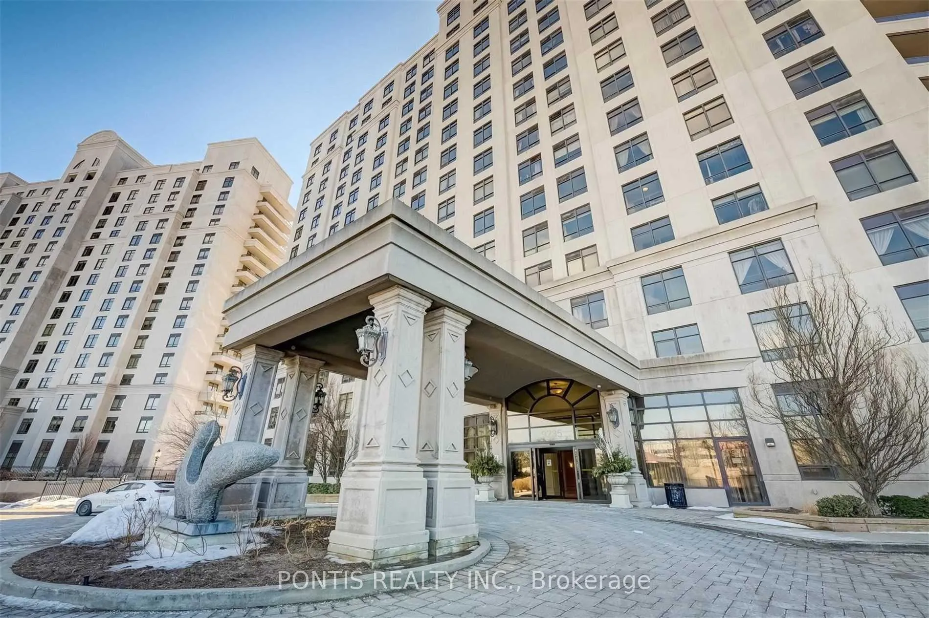 Photo 1 of Unit 412, 9235 Jane Street, Vaughan, Maple — HOMEH