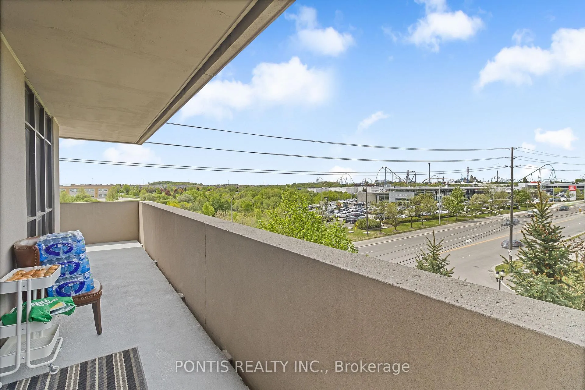 Photo 23 of Unit 412, 9235 Jane Street, Vaughan, Maple — HOMEH