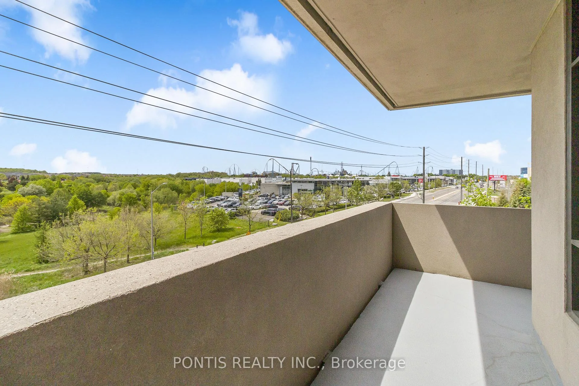 Photo 24 of Unit 412, 9235 Jane Street, Vaughan, Maple — HOMEH