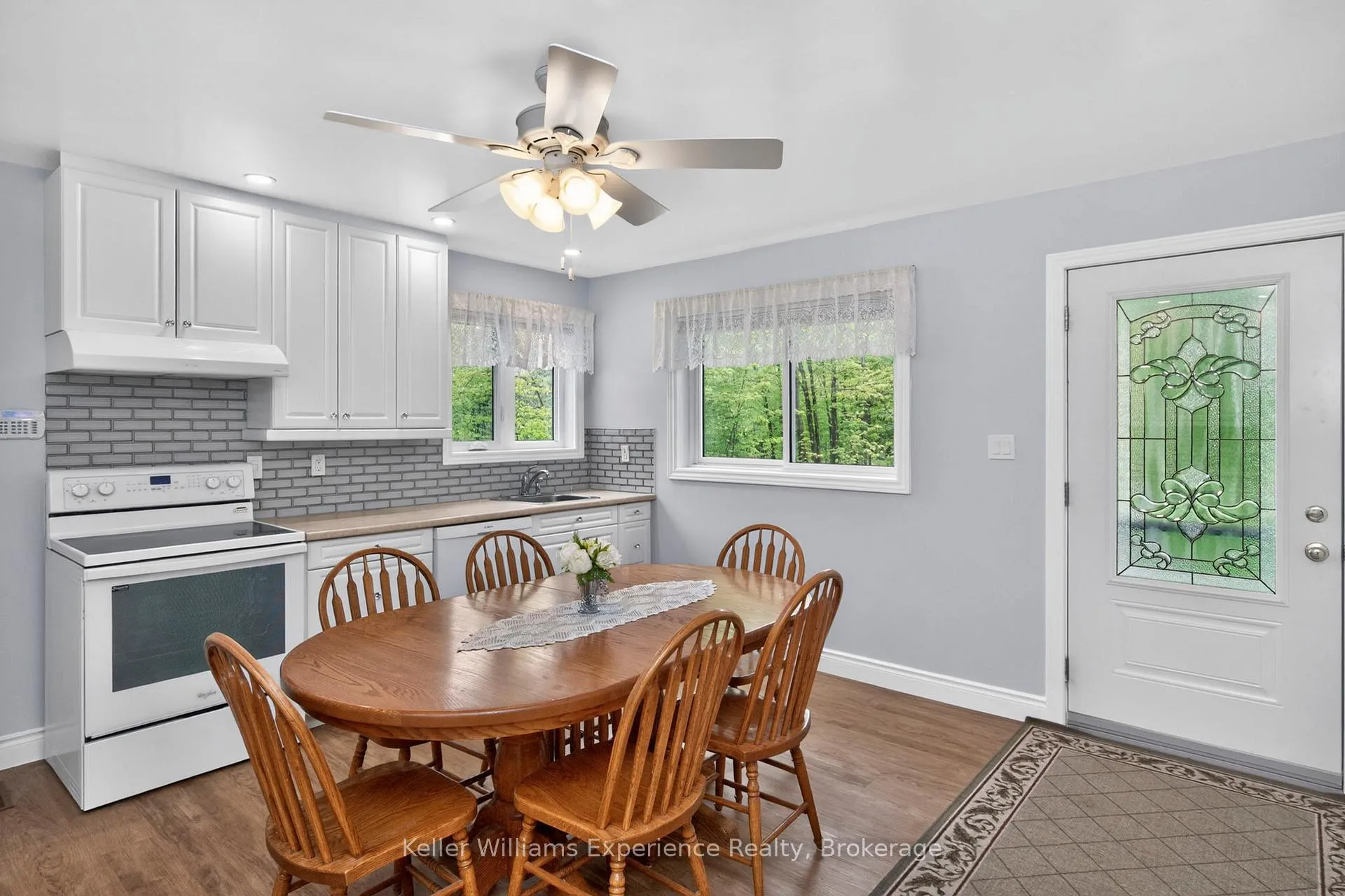 Photo 5 of Unit B, 2174 Ron Jones Road, Tay, Rural Tay — HOMEH