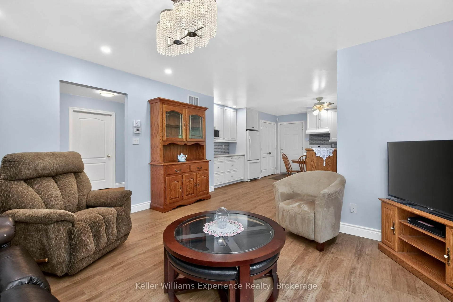 Photo 8 of Unit B, 2174 Ron Jones Road, Tay, Rural Tay — HOMEH