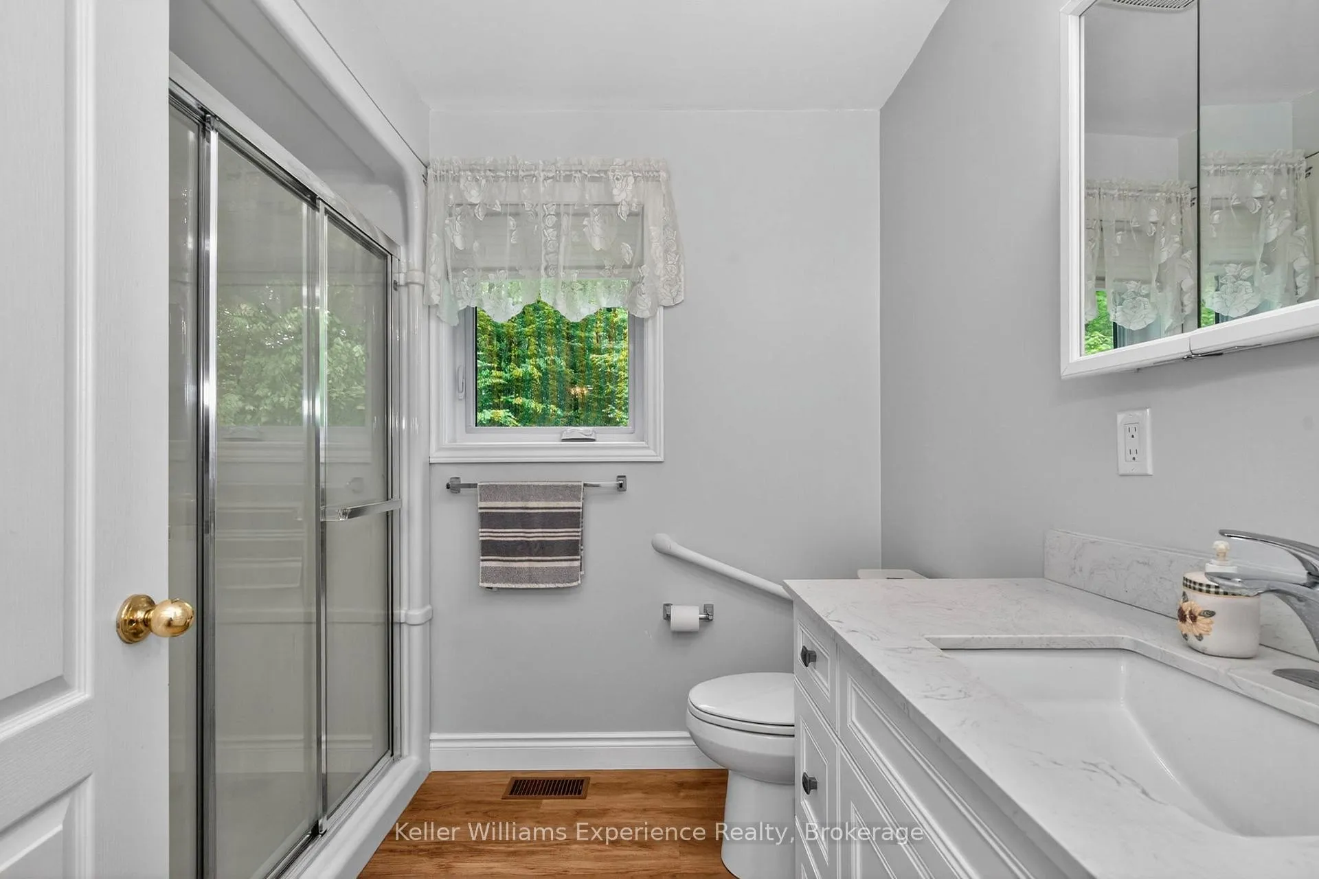 Photo 11 of Unit B, 2174 Ron Jones Road, Tay, Rural Tay — HOMEH
