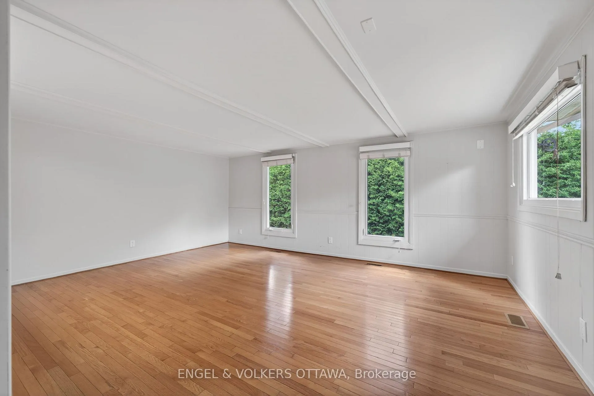 Photo 13 of 62 Wigan Drive, Ottawa, Borden Farm/Stewart Farm/Carleton Heights/Parkwood Hills — HOMEH