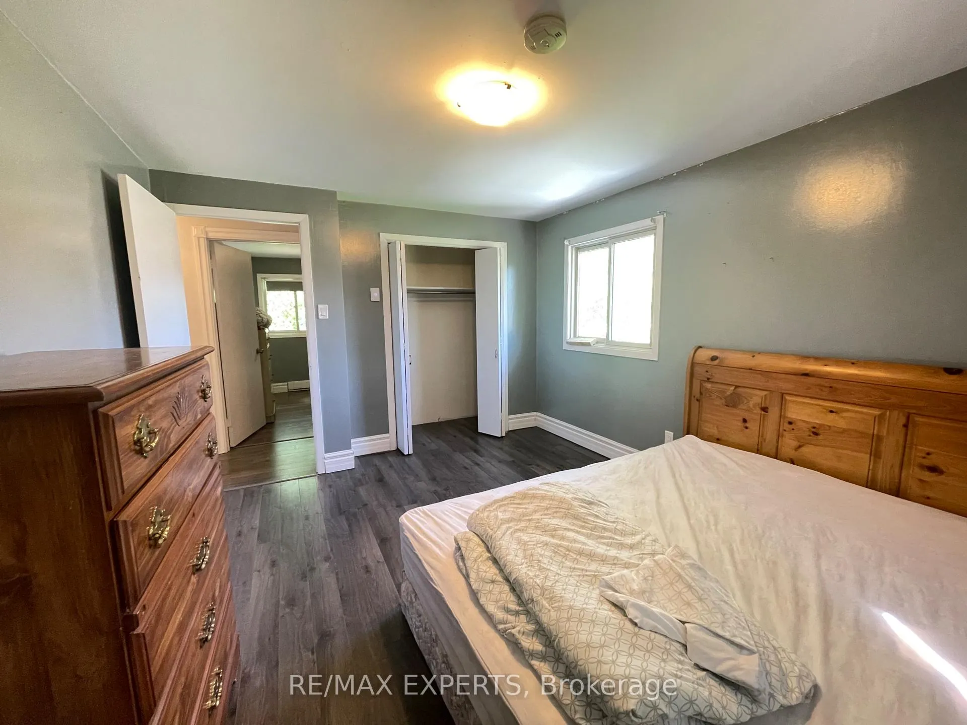 Photo 12 of Unit Upper, 23 Townley Street, Clearview, Nottawa — HOMEH
