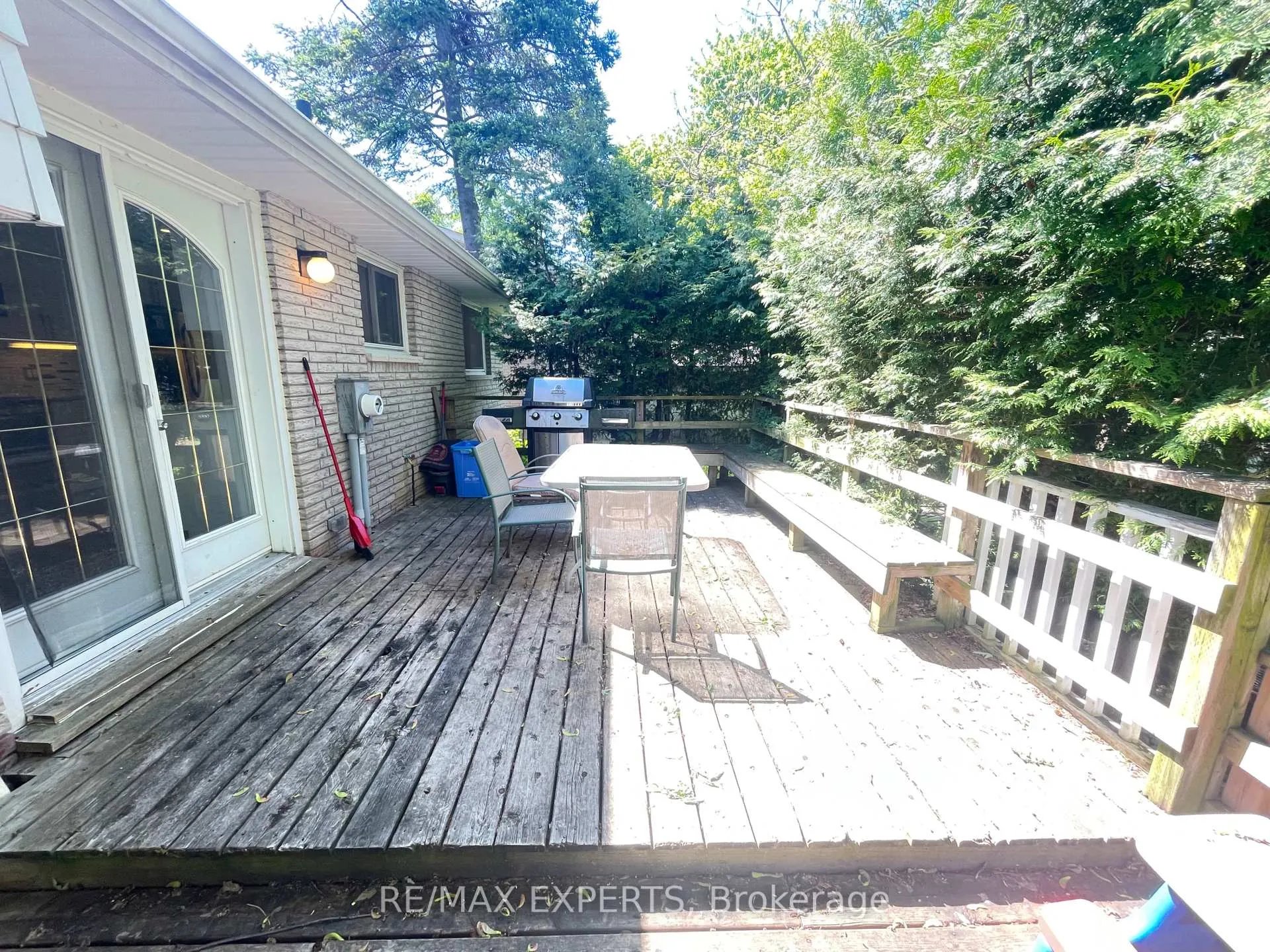 Photo 13 of Unit Upper, 23 Townley Street, Clearview, Nottawa — HOMEH