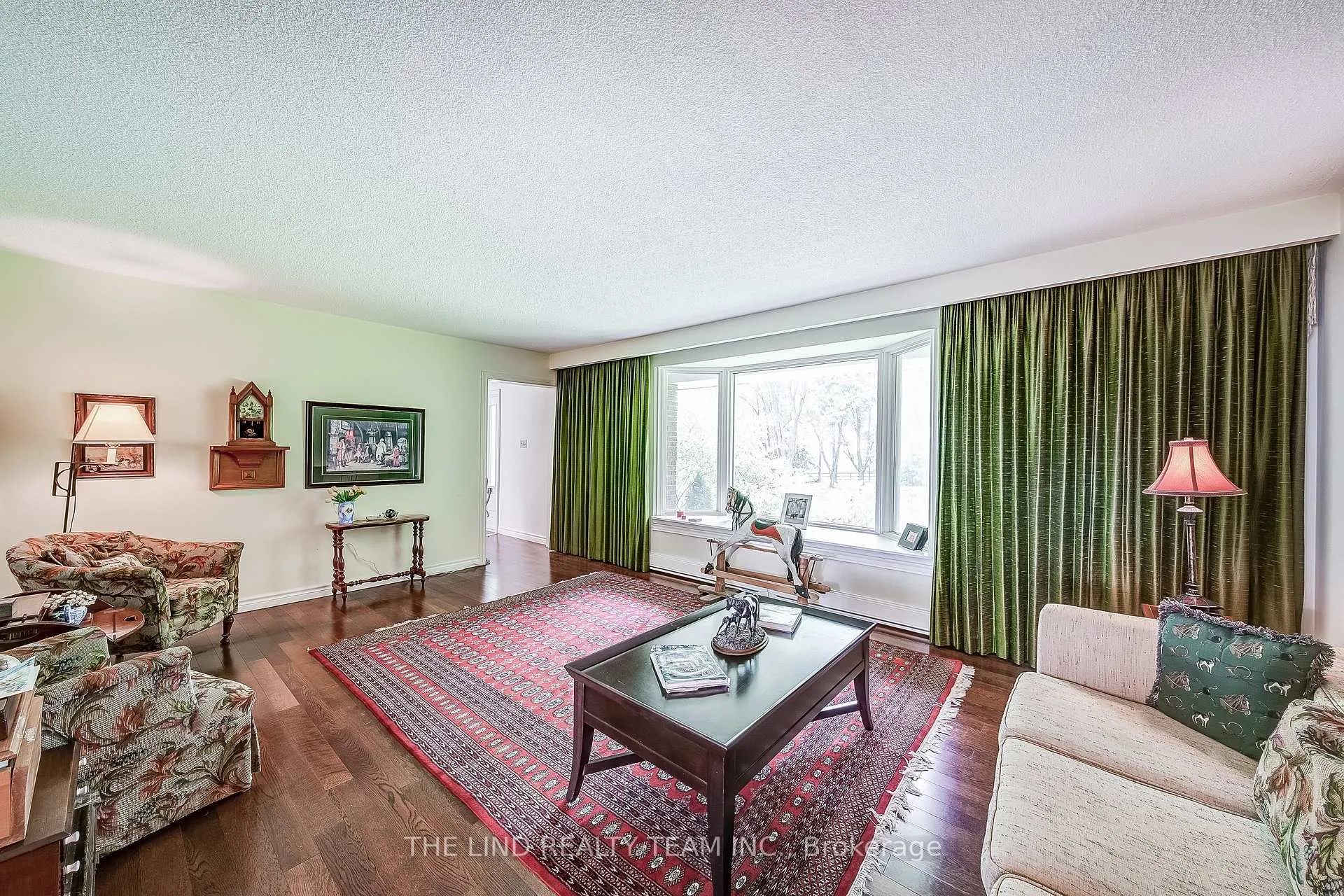 Photo 6 of 15809 Dufferin Street, King, Rural King — HOMEH