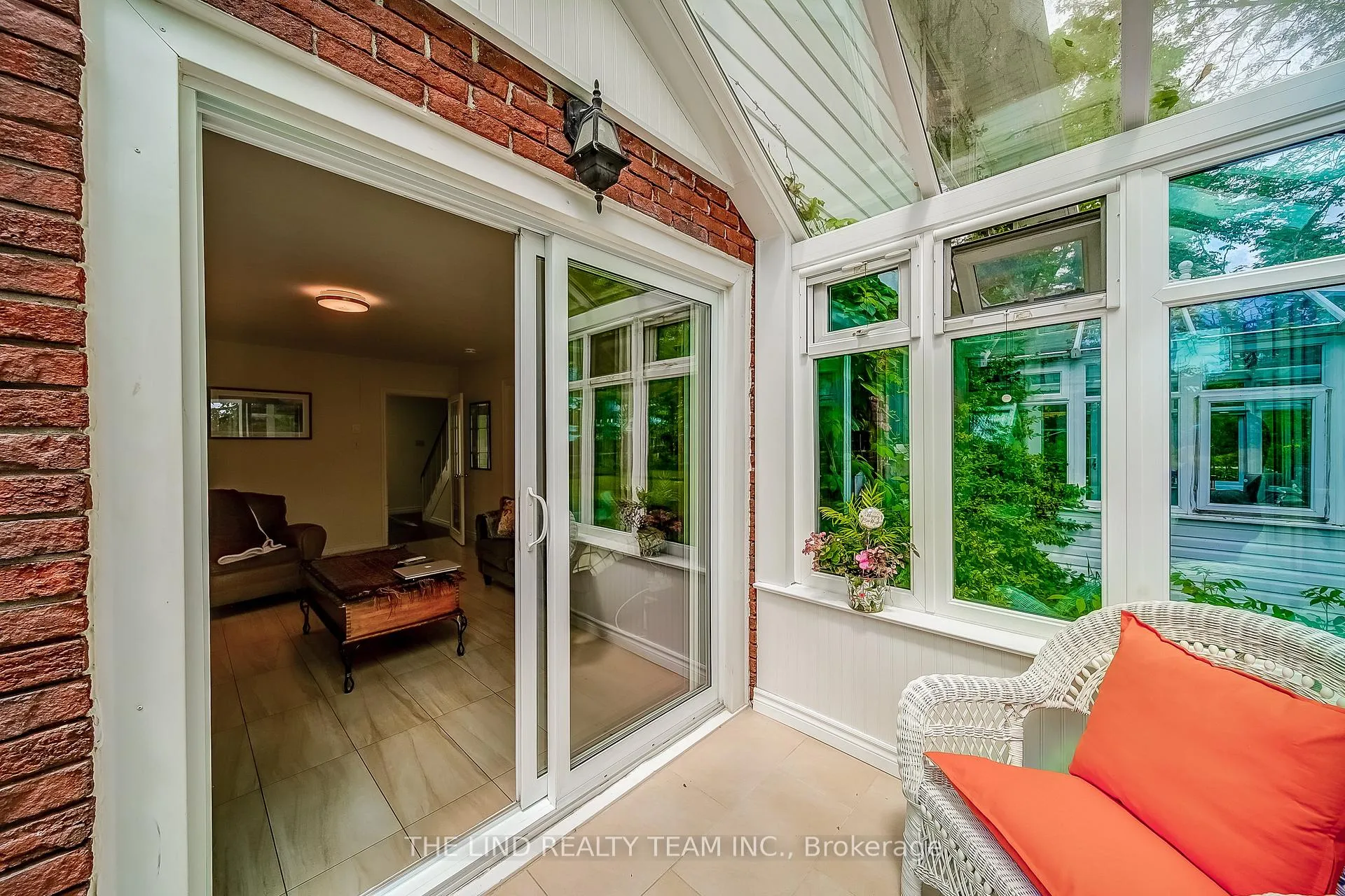 Photo 17 of 15809 Dufferin Street, King, Rural King — HOMEH