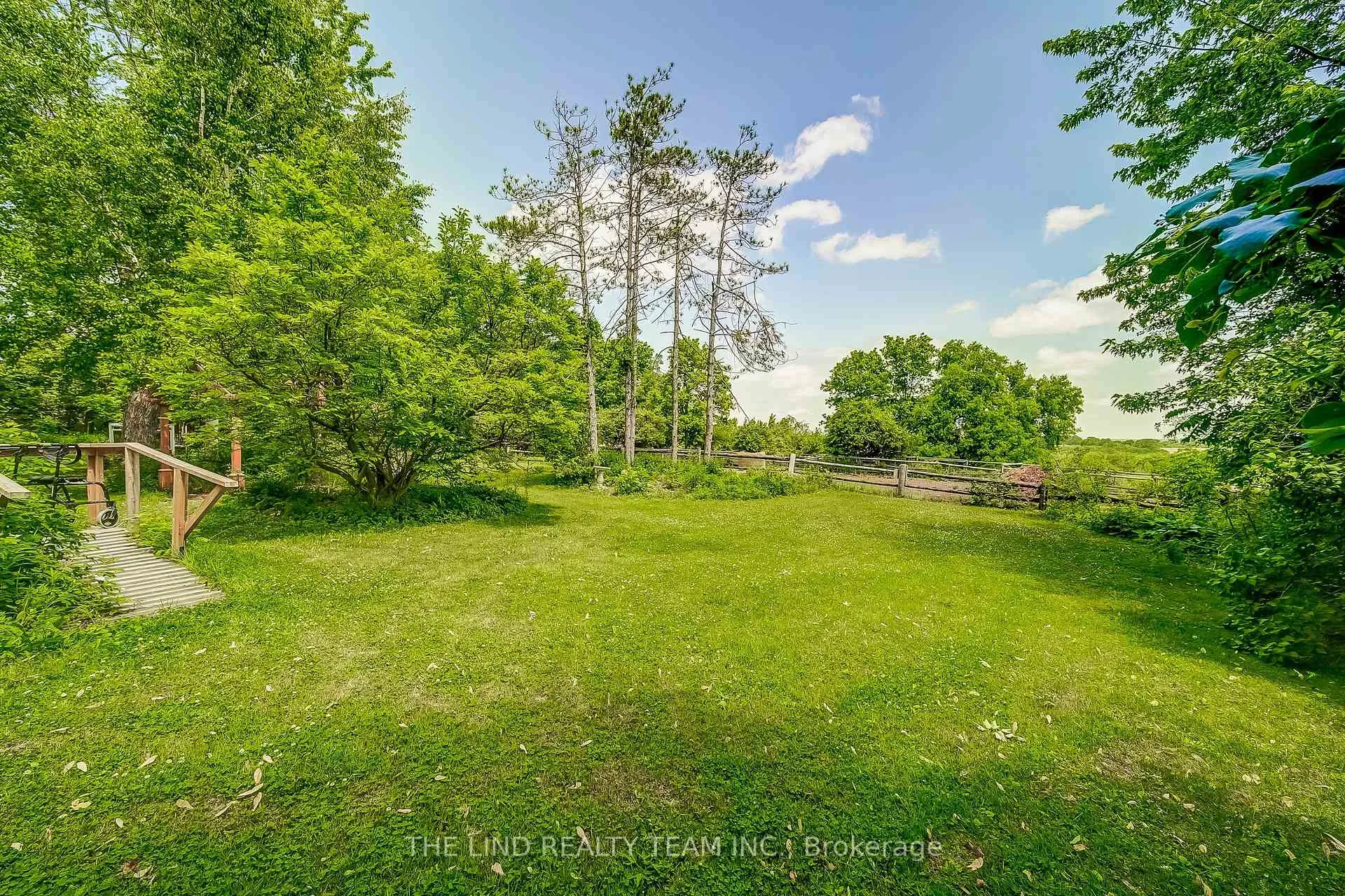 Photo 42 of 15809 Dufferin Street, King, Rural King — HOMEH