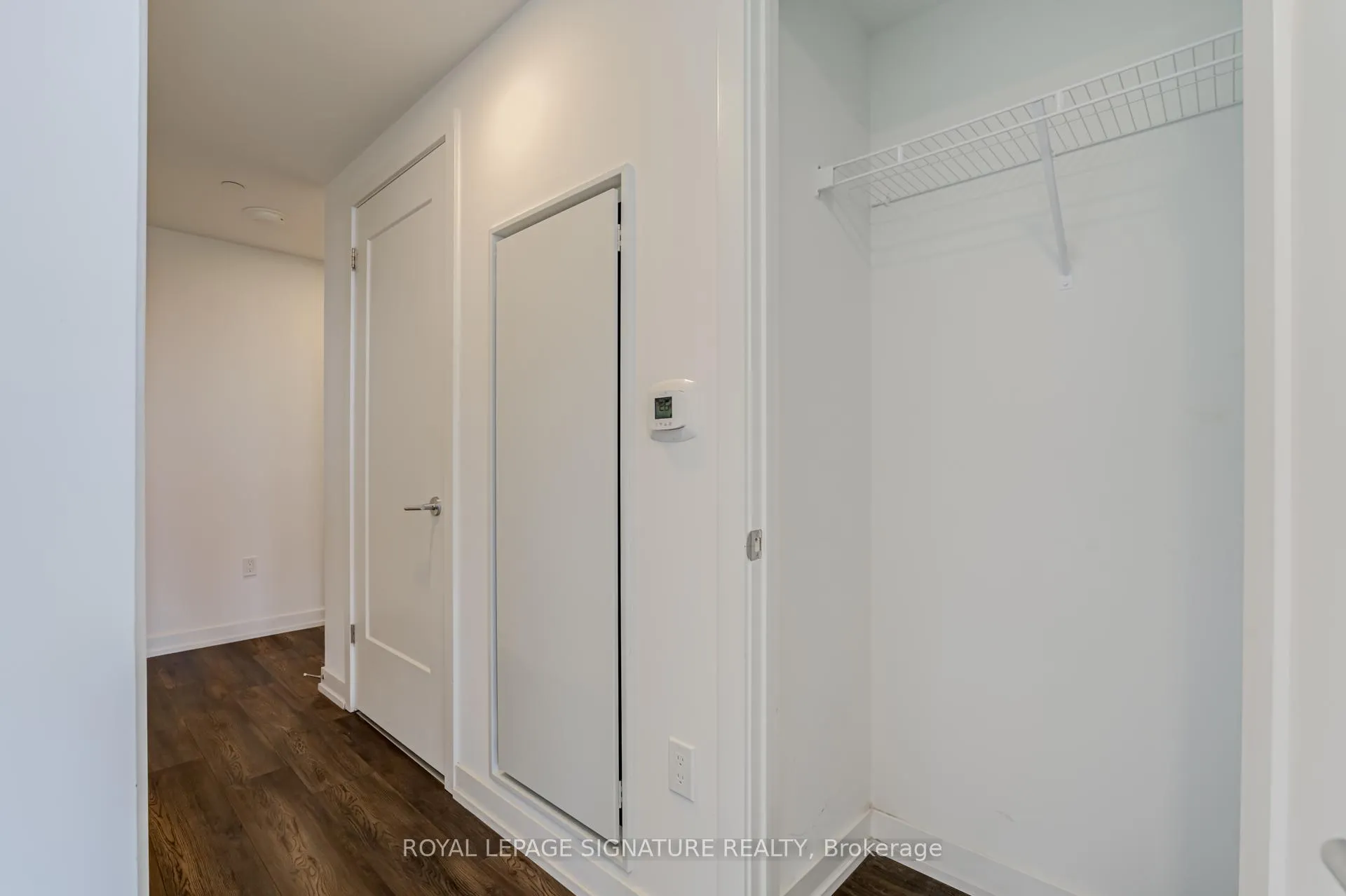 Photo 14 of Unit 820, 799 The Queensway, Etobicoke, Stonegate-Queensway — HOMEH
