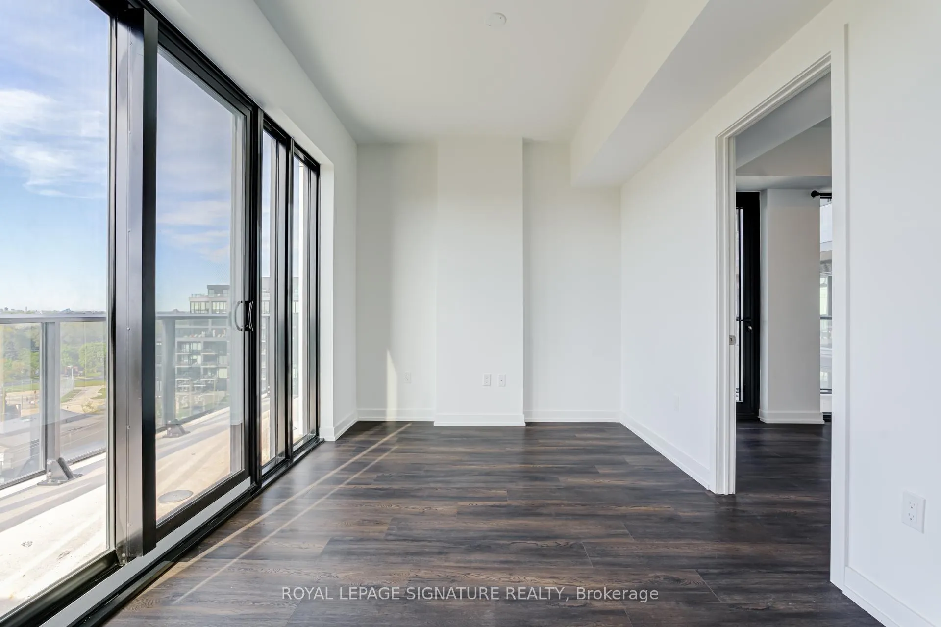 Photo 21 of Unit 820, 799 The Queensway, Etobicoke, Stonegate-Queensway — HOMEH