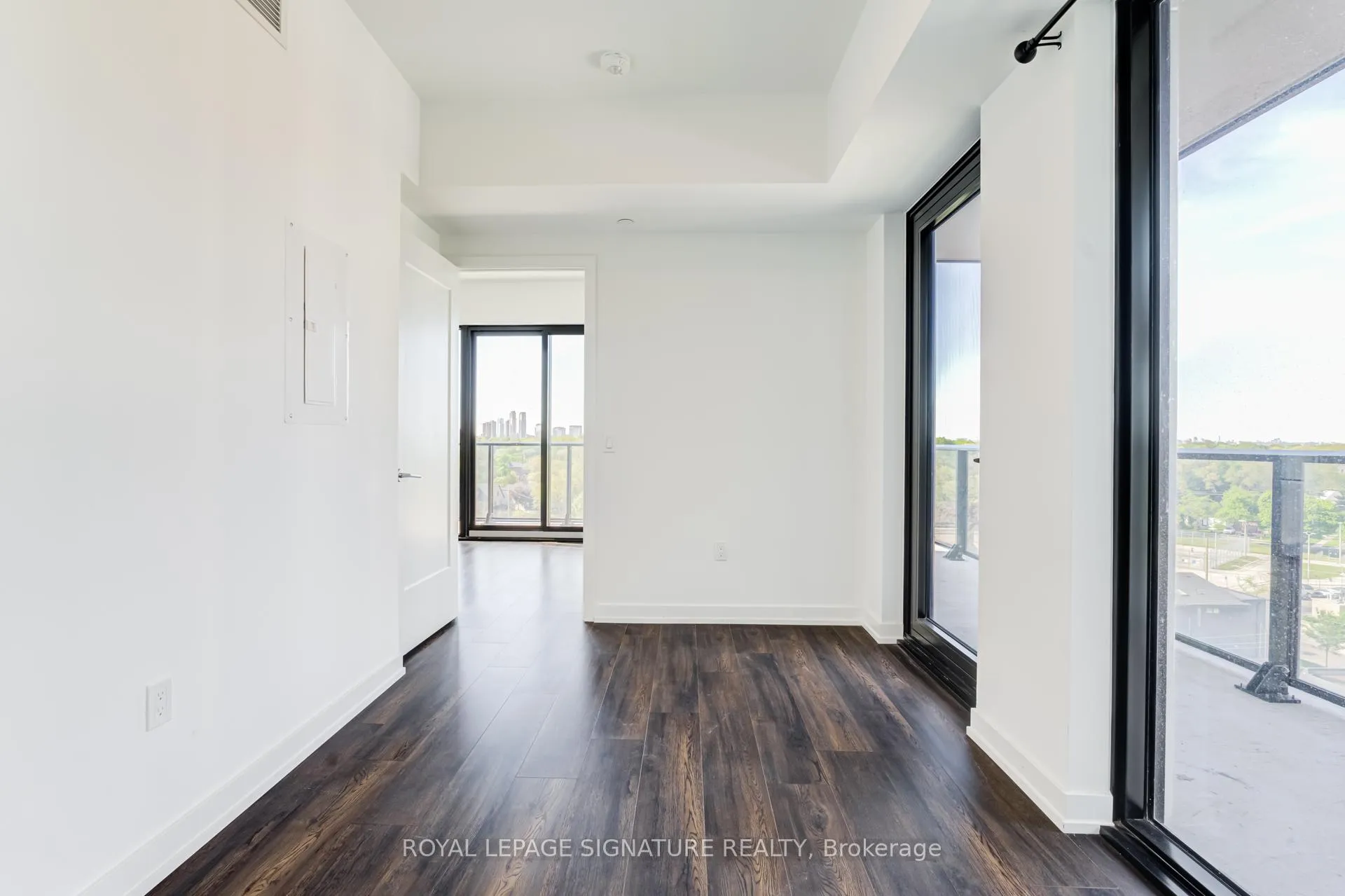 Photo 30 of Unit 820, 799 The Queensway, Etobicoke, Stonegate-Queensway — HOMEH