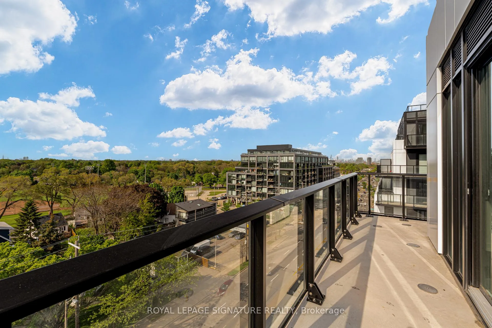 Photo 32 of Unit 820, 799 The Queensway, Etobicoke, Stonegate-Queensway — HOMEH