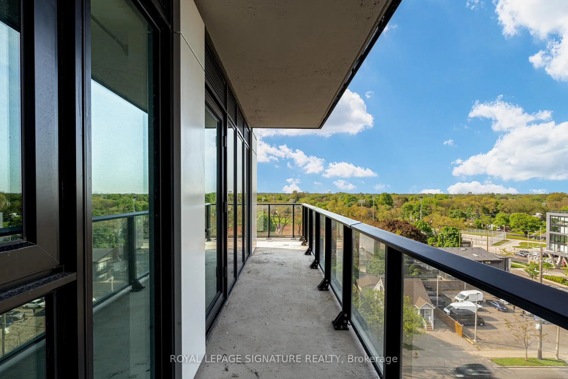 Photo 33 of Unit 820, 799 The Queensway, Etobicoke, Stonegate-Queensway — HOMEH