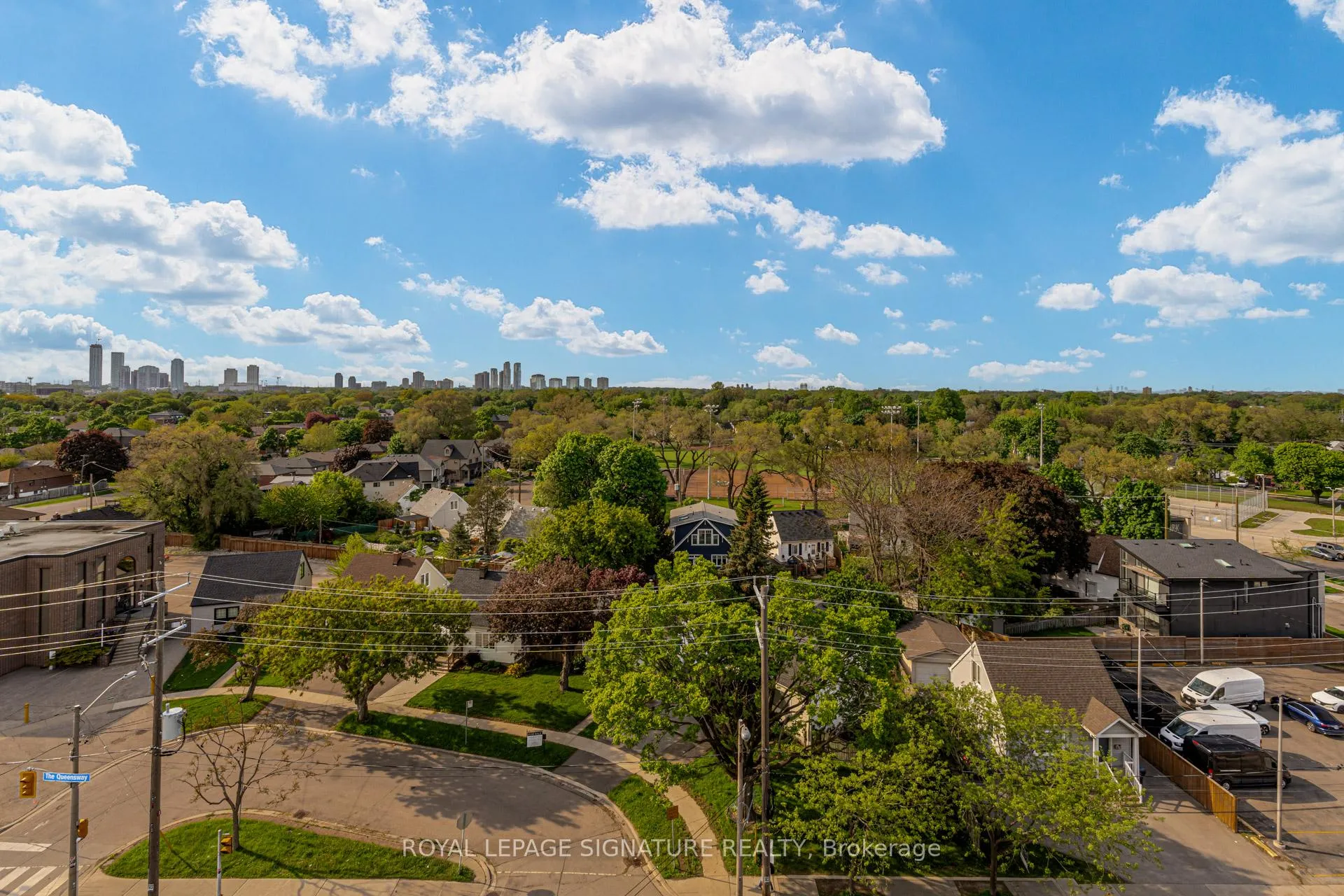 Photo 36 of Unit 820, 799 The Queensway, Etobicoke, Stonegate-Queensway — HOMEH