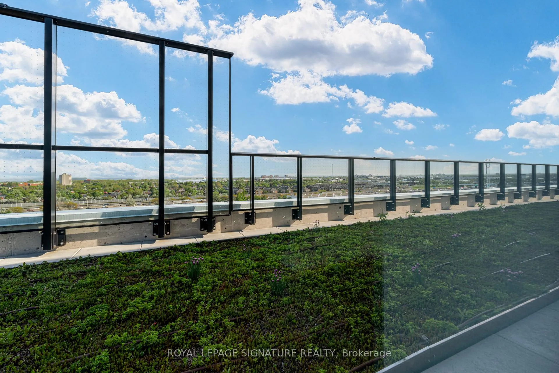 Photo 43 of Unit 820, 799 The Queensway, Etobicoke, Stonegate-Queensway — HOMEH