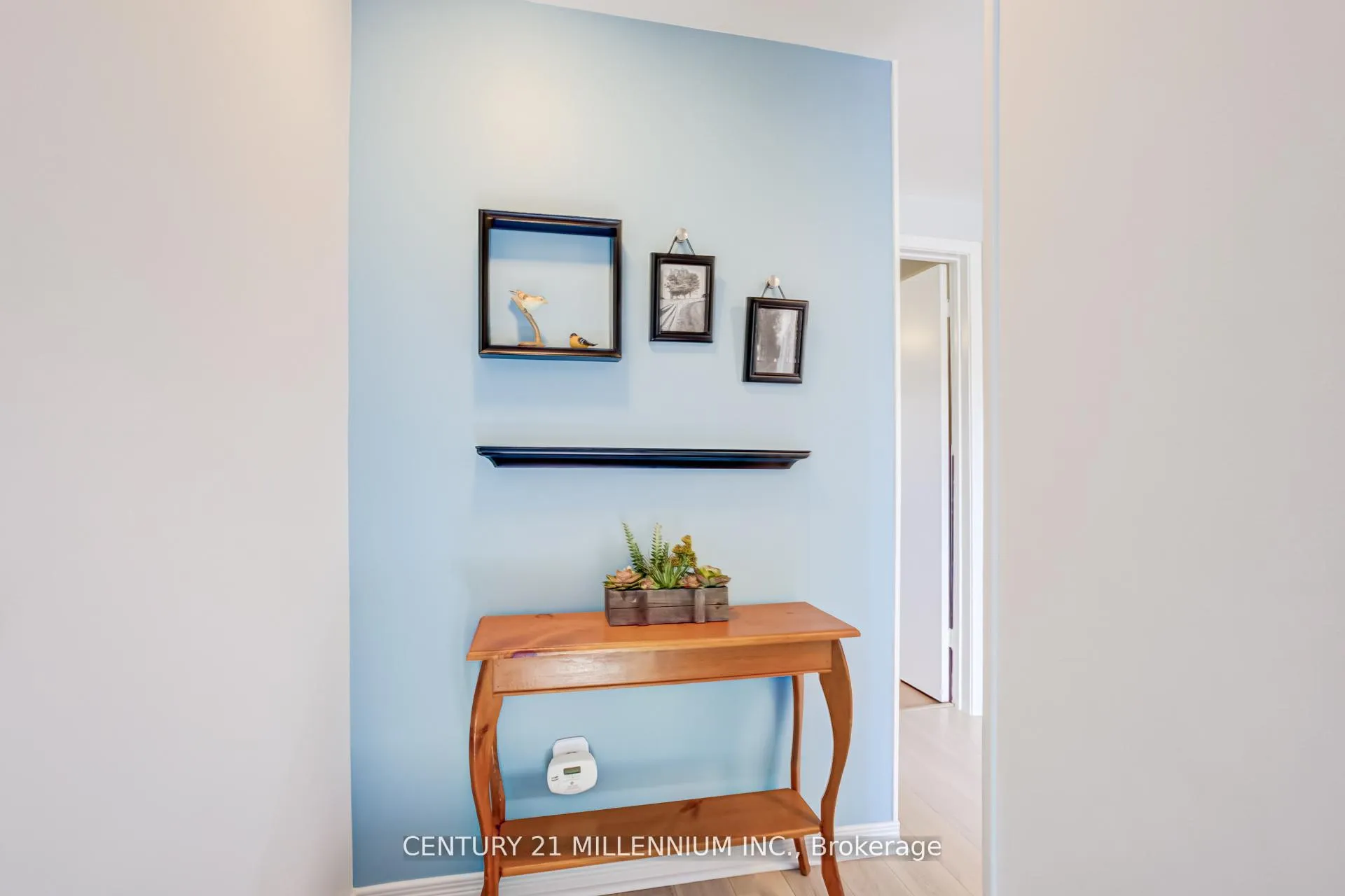 Photo 13 of Unit 17, 17 Craigleigh Crescent, Brampton, Avondale — HOMEH