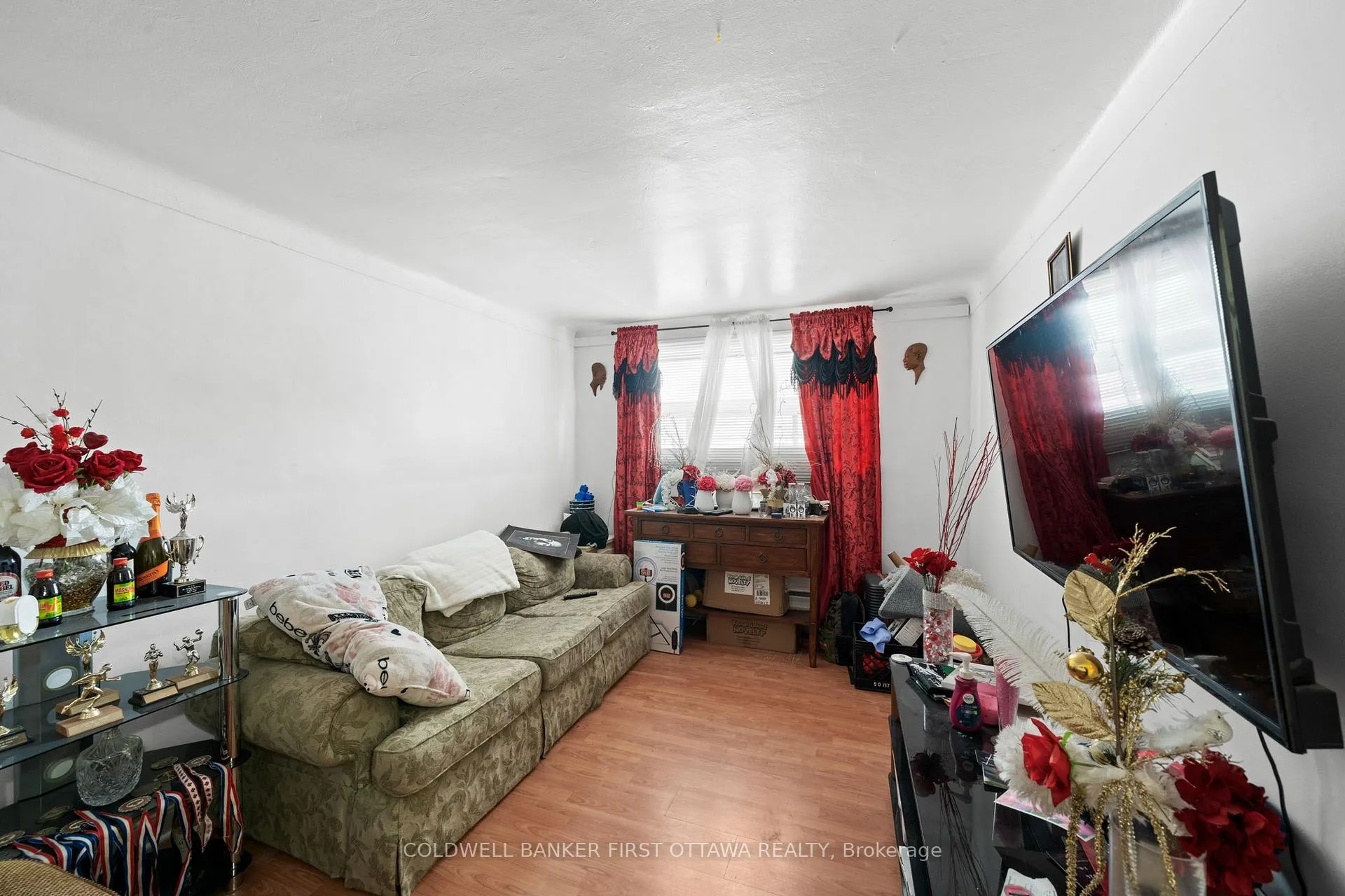 Photo 8 of 397 Brant Street, Ottawa, Vanier — HOMEH