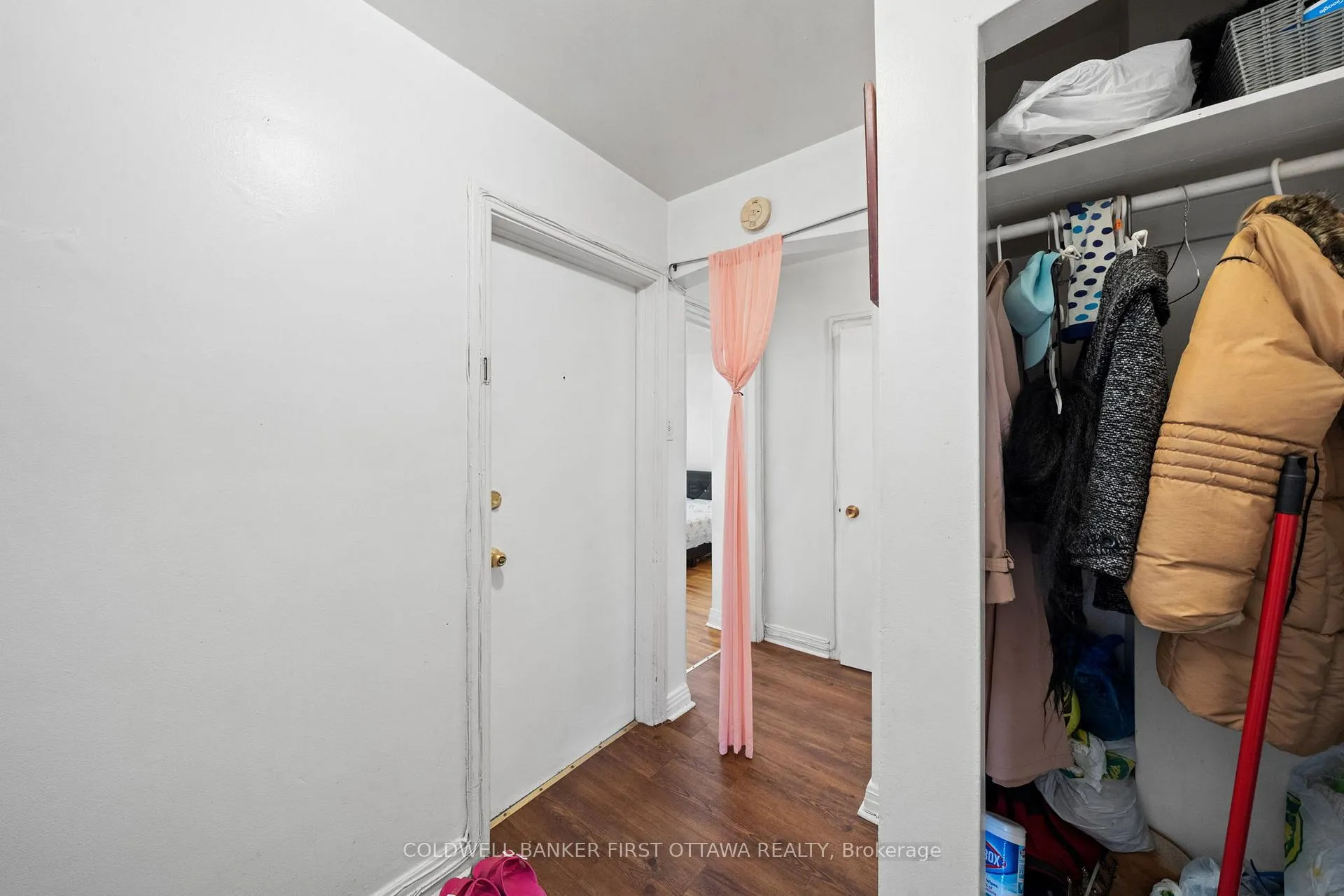 Photo 13 of 397 Brant Street, Ottawa, Vanier — HOMEH