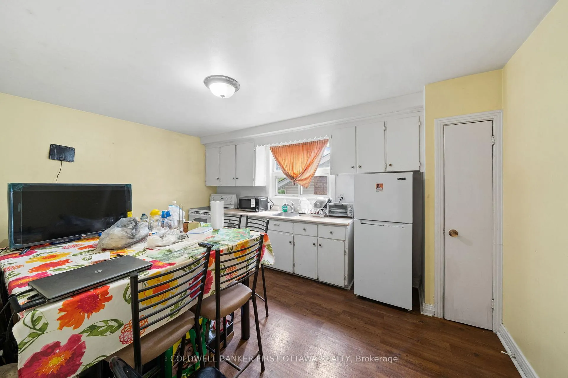 Photo 14 of 397 Brant Street, Ottawa, Vanier — HOMEH