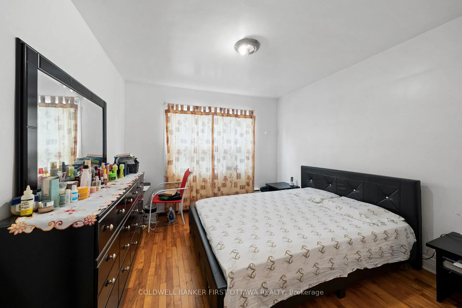 Photo 18 of 397 Brant Street, Ottawa, Vanier — HOMEH