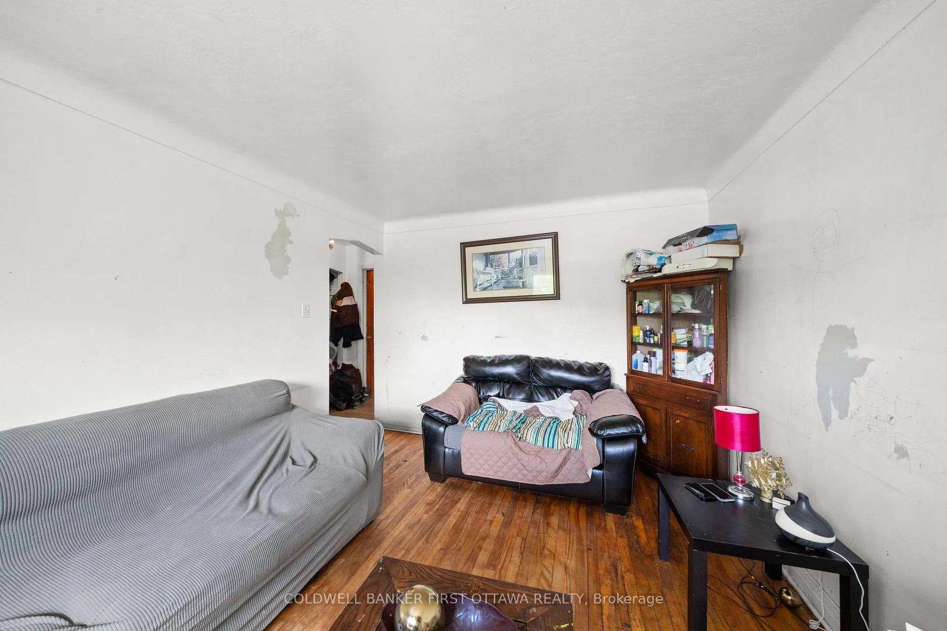 Photo 28 of 397 Brant Street, Ottawa, Vanier — HOMEH