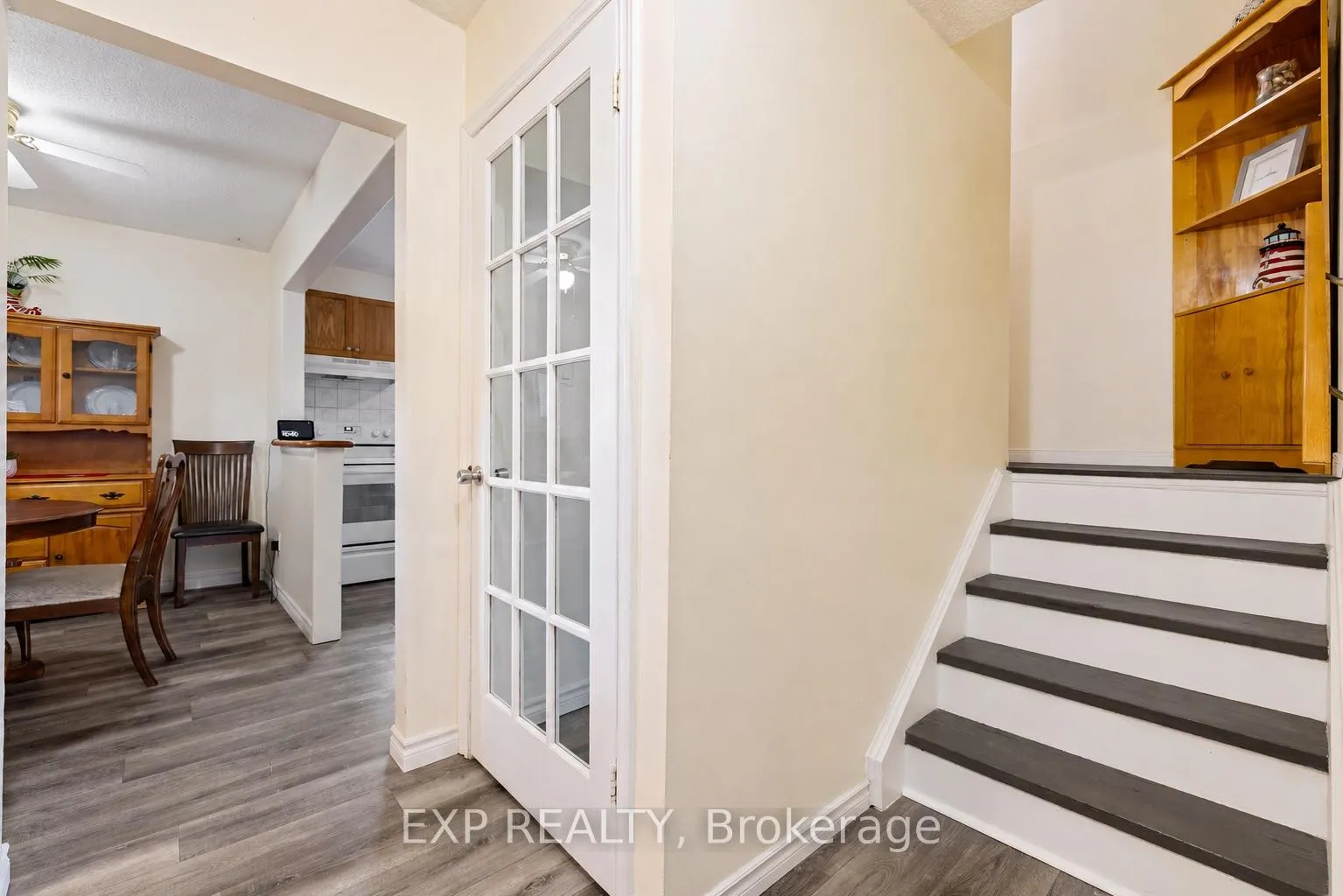 Photo 17 of 9 Cleveland Place, Hamilton, Stoney Creek Mountain — HOMEH