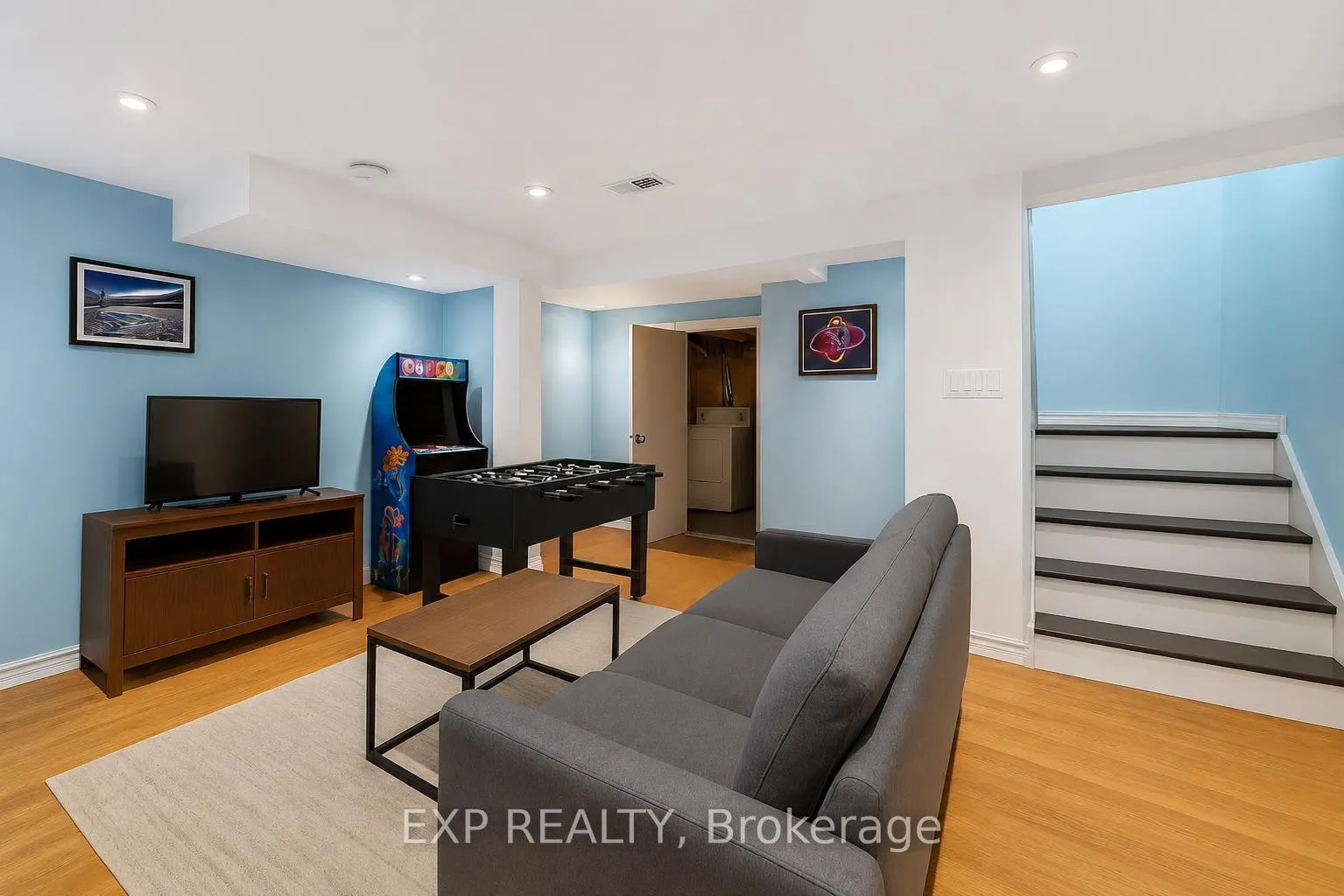 Photo 27 of 9 Cleveland Place, Hamilton, Stoney Creek Mountain — HOMEH