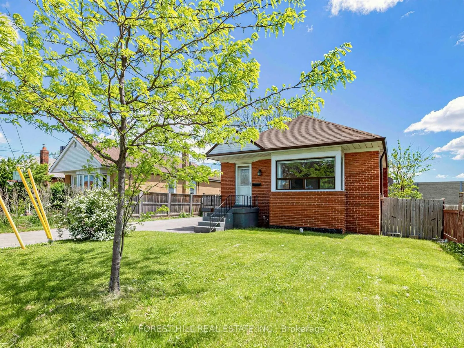 Front of 101 Whitley Avenue
