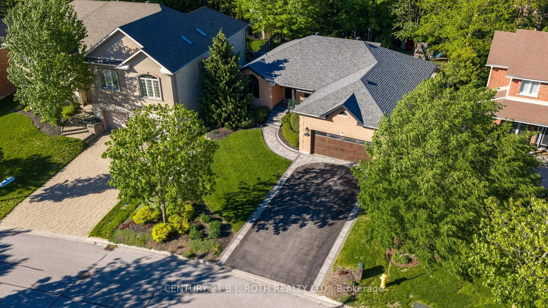 Photo 43 of 151 Wildwood Trail, Barrie, Ardagh — HOMEH