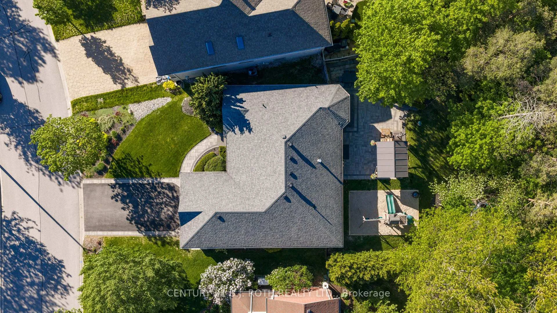 Photo 45 of 151 Wildwood Trail, Barrie, Ardagh — HOMEH