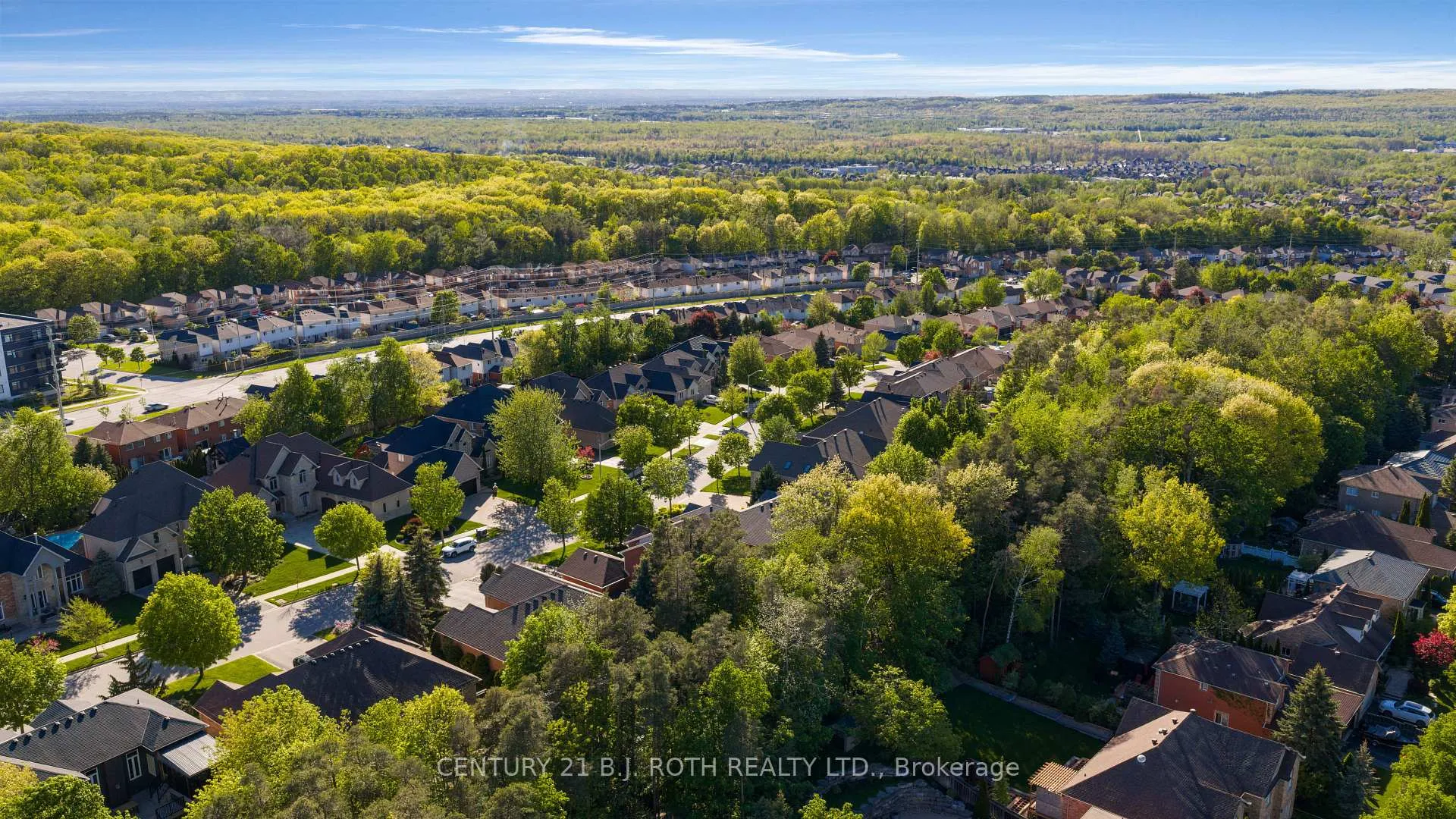 Photo 50 of 151 Wildwood Trail, Barrie, Ardagh — HOMEH