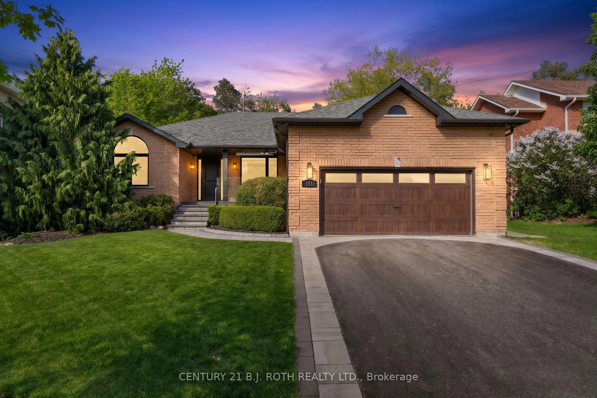 Photo 1 of 151 Wildwood Trail, Barrie, Ardagh — HOMEH