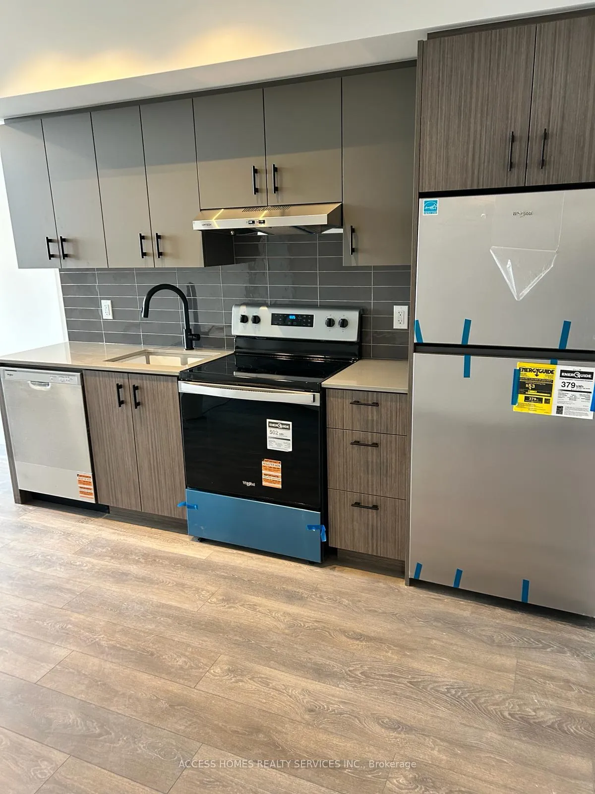 Photo 4 of Unit 522, 4878 Powers Common, Burlington, Alton — HOMEH